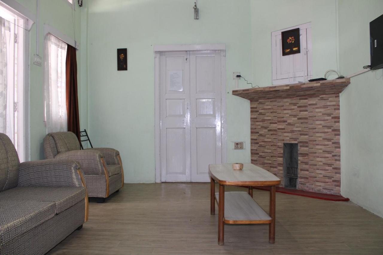 Harry'S Bed And Breakfast1 Шилонг Екстериор снимка
